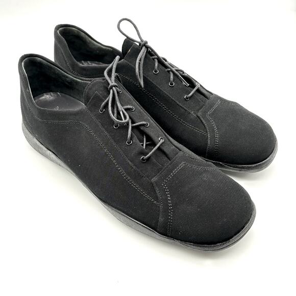 Stuart Weitzman Goretex Sneakers Size 9.5 Black Squaretoe Lace Up - Picture 1 of 10